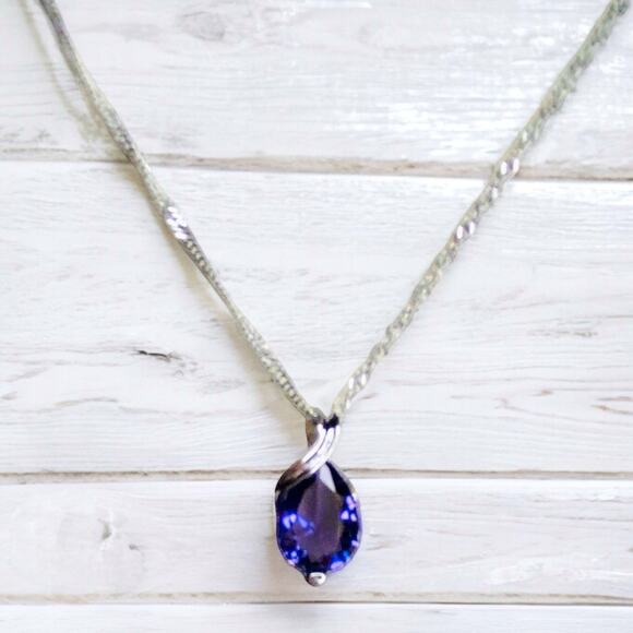 Sterling Silver Purple Cubic Zirconia Teardrop Pendant NIB - Picture 1 of 9
